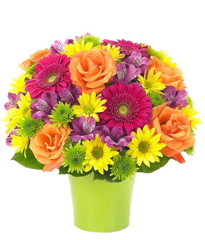 Bright mixed flower bouquet with daisies and roses
