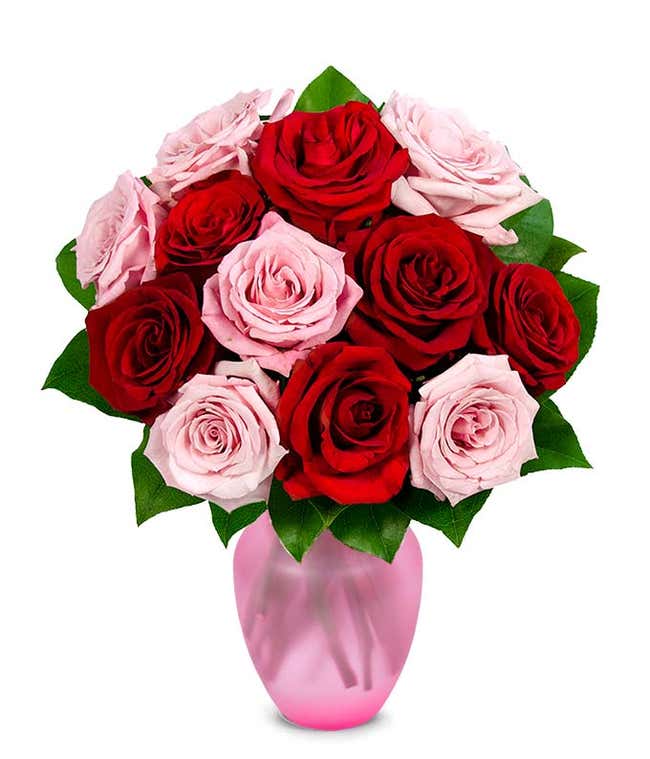 Bouquet of half red roses and half pink roses